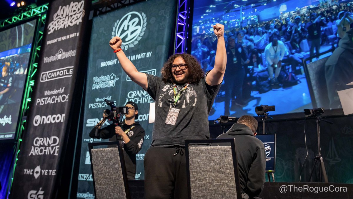 TheRogueCora's tweet image. My full Combo Breaker album is live now!📸
The community at FGC events, especially CB, is unlike anything else and I'm deeply thankful to be welcomed into their world. Please tag anyone you recognize as I don't know everyone at such a massive event!
Link in the comments
