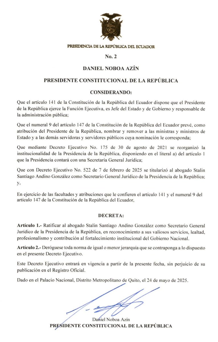 Con Decreto Ejecutivo No. 2 del 24 de mayo de 2025 fui ratificado por el Presidente @danielnoboaok como Secretario Jurídico de Presidencia.
Nuestra estrategia seguirá guiada por la Justicia y el Derecho, con la frente en alto y trabajando para el bienestar de la ciudadanía.