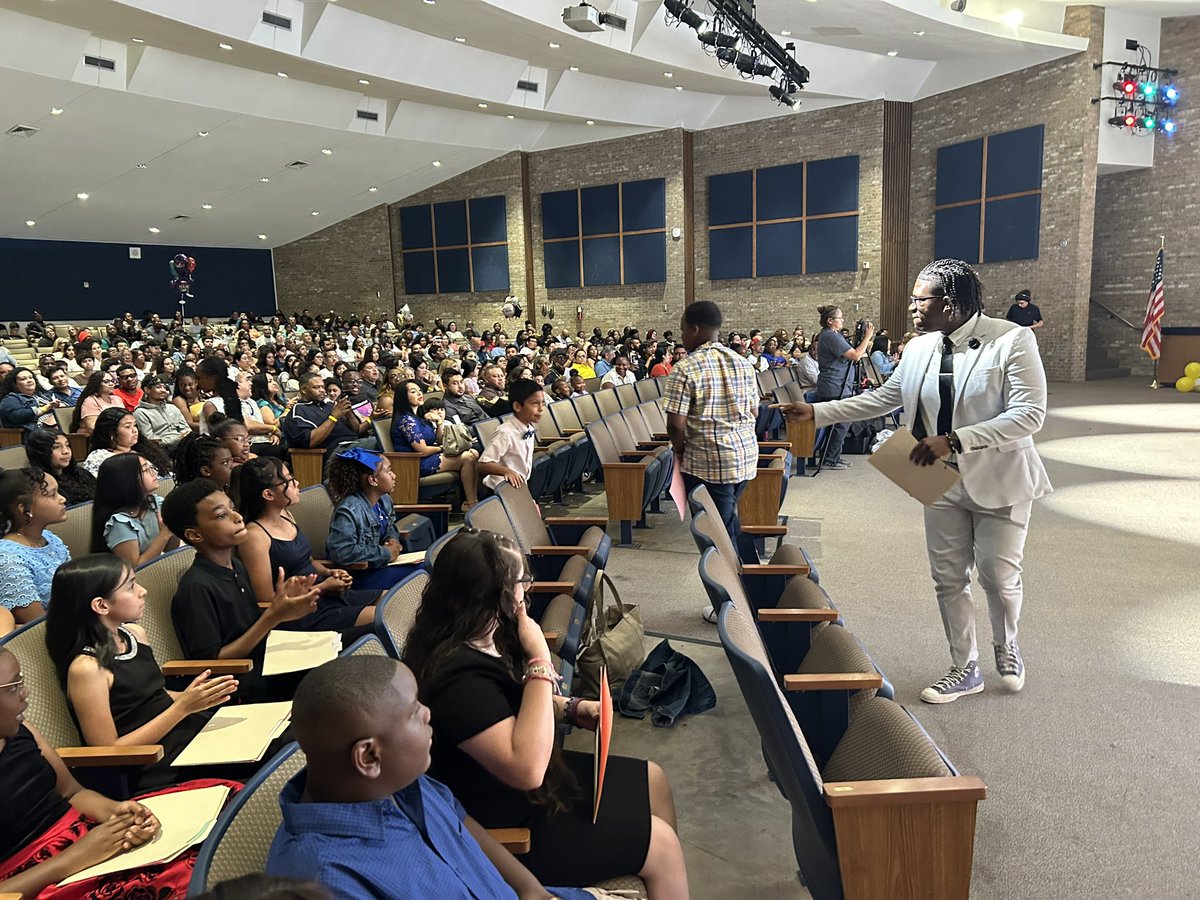 Jones Elementary School tweet media
