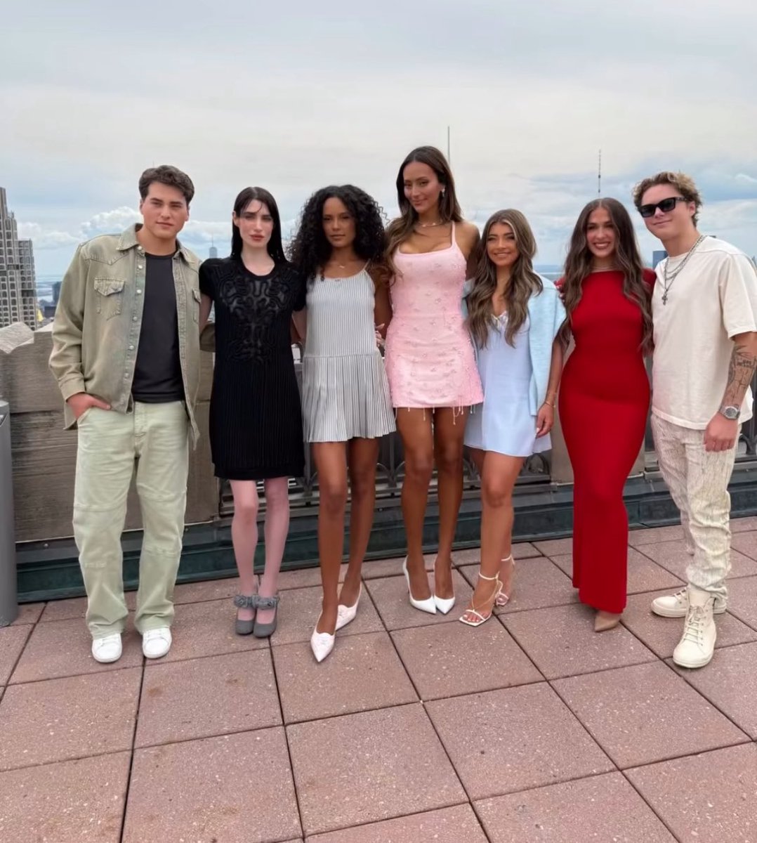 Some of the cast of #NextGenNYC doing press with <a href="/BravoTV/">Bravo</a> today.

Don’t miss the series premiere on June 3rd!