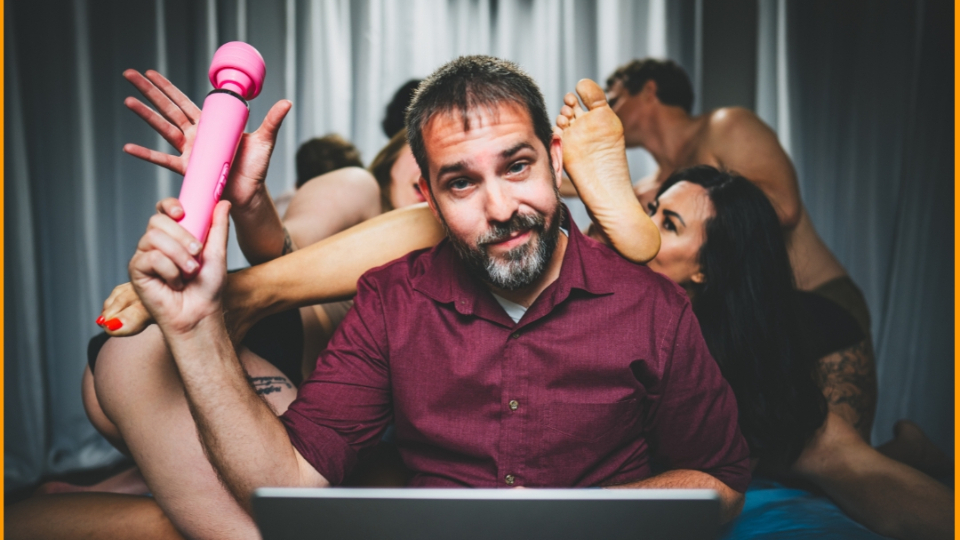 XBIZ (@xbiz) on Twitter photo Daniel Shar's 'Near Sex For Work' Comedy Show Returning This June <a href="/damnyallshar/">Daniel Shar</a> xbiz.com/news/289764/da… Daniel Shar's 'Near Sex For Work' Comedy Show Returning This June <a href="/damnyallshar/">Daniel Shar</a> xbiz.com/news/289764/da…