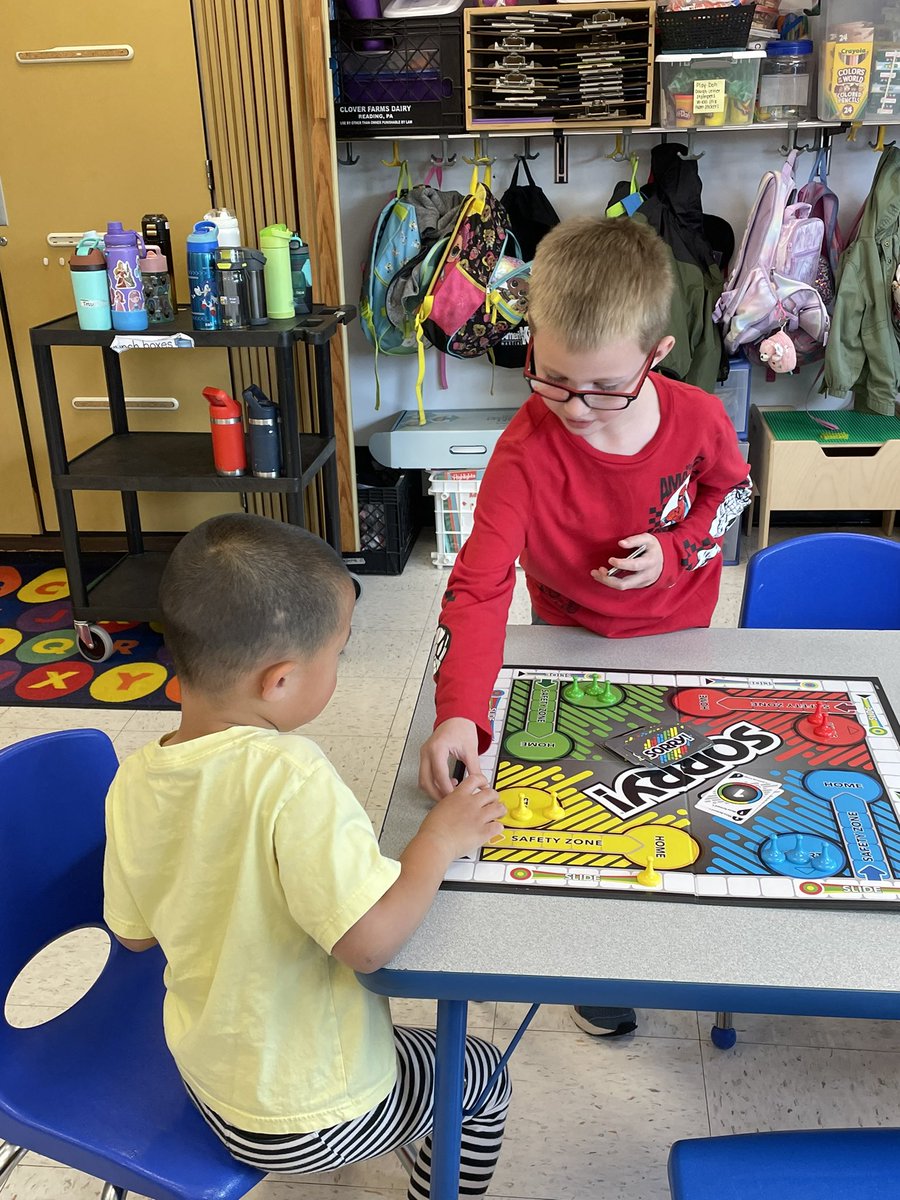 MTL_CSZumpettaK's tweet photo. βGβ is for game day! We had a blast on Friday afternoon playing some of our favorite games! π #zumpettaszone #alphabetcountdown https://t.co/yYqhz4G8T1