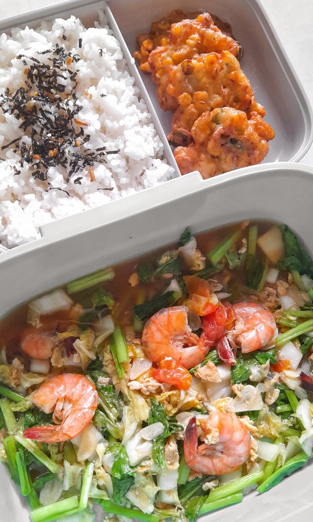 BulegGinah's tweet image. Bekel Yoko tudey, 28 Mei 2025

- Cah sawi udang
- Bala bala jagung

#idebekal #bekal #bekalkantor #bekalsekolah #menubekal