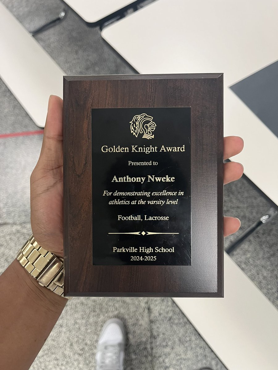 d1anthony20's tweet photo. Blessed to be named:
•All County Defensive Midfielder HM🥍
•All County Linebacker🏈
All in one school year #AGTG https://t.co/tuOzcSVpxd