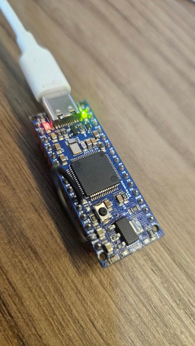 sirineotech's tweet photo. #Arduino #NanoR4ST from #Brazil.

#IoT #Robotics #technology #Sirineotechnologies #Sirineothings #BabaçuLAbVicente https://t.co/XEzdaeDNaX