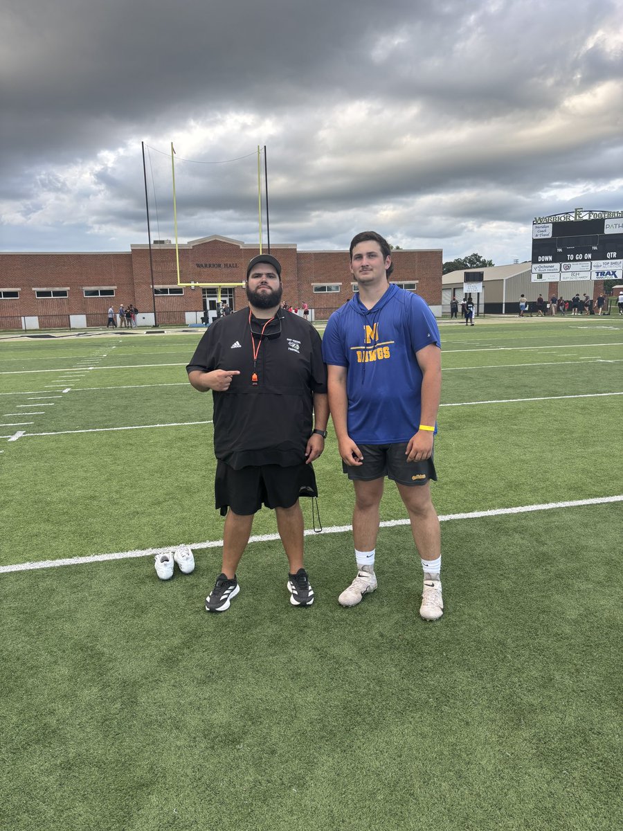 jakesullivan76's tweet image. Had a great time at EC today, ready to get back down there soon
@Coach_Luther @Coach_Webster2
@MizeFootball