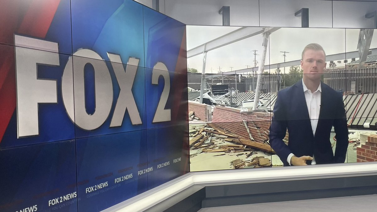 Why you watch #Fox2News at 7pm 🕖:  <a href="/MaxDFOX2/">Max Diekneite</a> live ... on efforts to stop looting from tornado damaged businesses in StL  AND #BreakingNews --#AllForCity <a href="/stlCITYsc/">St Louis CITY SC</a> fires head coach ... gotta watch <a href="/FOX2now/">FOX2now</a> Fox2News on ch11 StLouis11