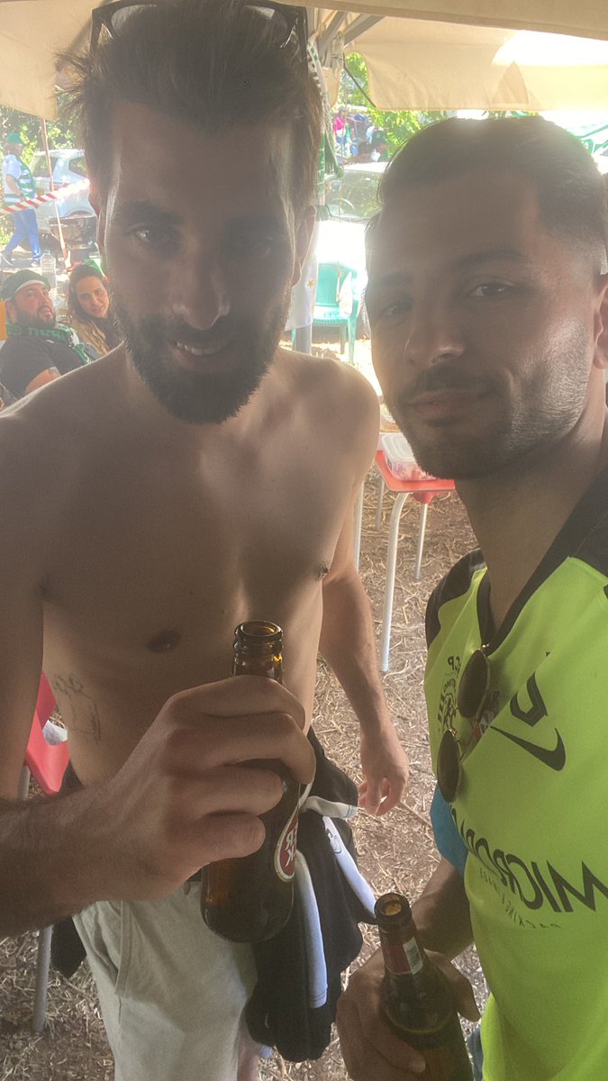 Sobre dias felizes 🏆✌️💚
#choraamerdainteira