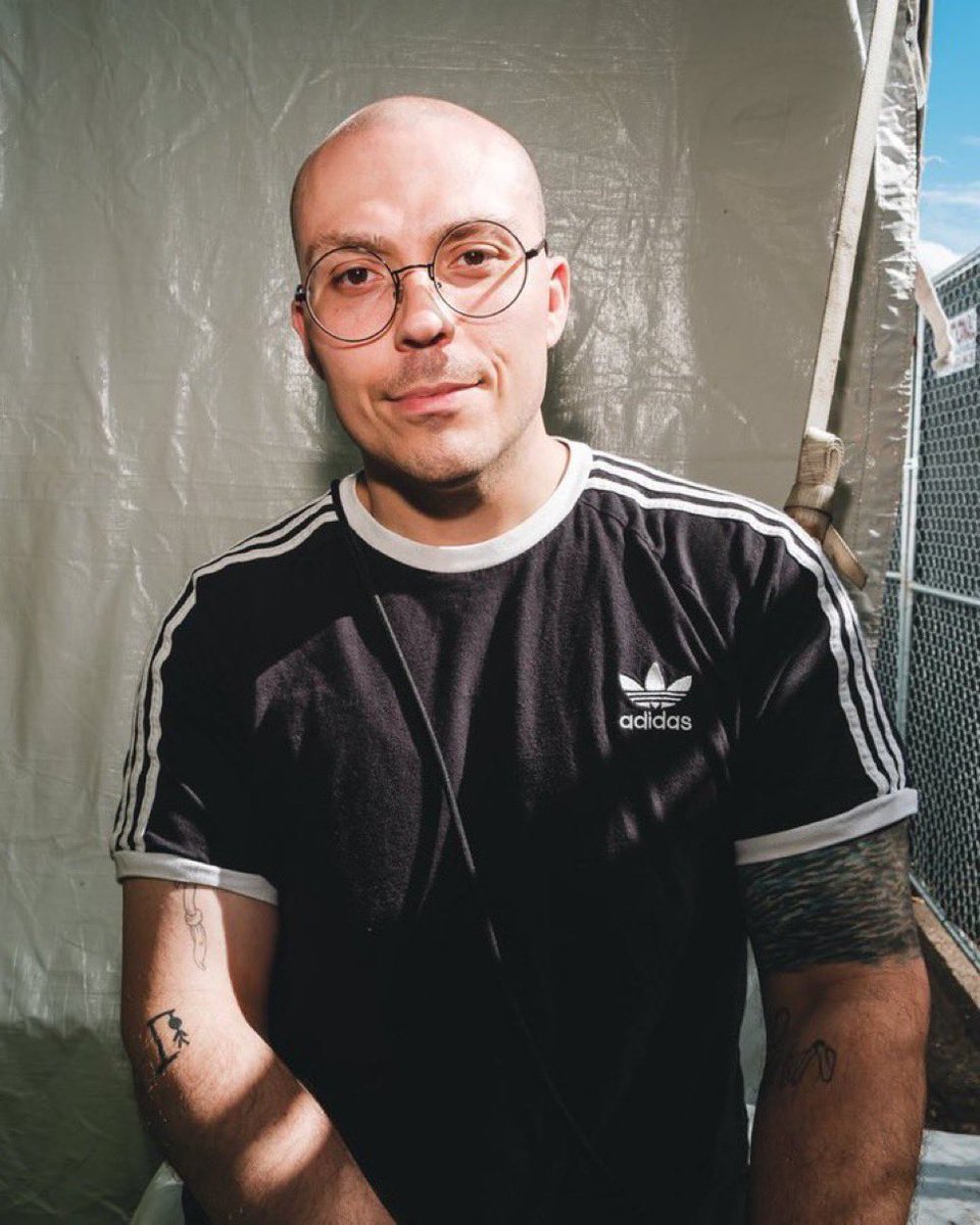 LightRayAAA's tweet image. Anthony Fantano