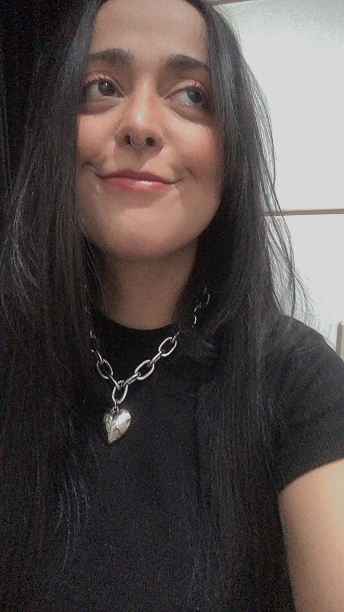 BelleWaisen's tweet image. Eu e meu filme de conforto voador