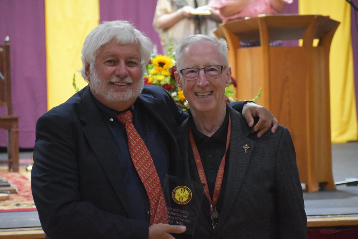 's tweet image. On this #WorldMarketingDay, there are no better ambassadors of #IonaPrep than our incredible and credentialed faculty and staff. We honored a collective 160 years of service to #EdmundRiceChristianBrotherEducation at Baccalaureate, including our first 50-year! #TheyAreIonaPrep