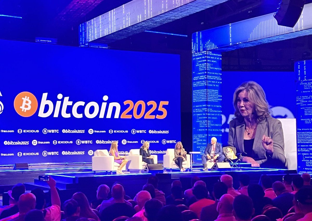 Marsha Blackburn (@votemarsha) on Twitter photo Joined my colleagues <a href="/JimJustice_WV/">Senator Jim Justice</a> and <a href="/CynthiaMLummis/">Cynthia Lummis 🦬</a> at <a href="/TheBitcoinConf/">The Bitcoin Conference</a> to discuss the important role Bitcoin plays in preserving financial freedom. Joined my colleagues <a href="/JimJustice_WV/">Senator Jim Justice</a> and <a href="/CynthiaMLummis/">Cynthia Lummis 🦬</a> at <a href="/TheBitcoinConf/">The Bitcoin Conference</a> to discuss the important role Bitcoin plays in preserving financial freedom.