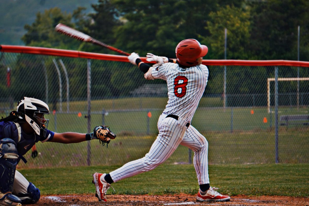 TheReportOhio's tweet photo. ⚾️ BASEBALL GALLERY: Lakota West vs. Middletown

📸 ▶️ https://t.co/KOYFLn8B9R https://t.co/vsieViawzC