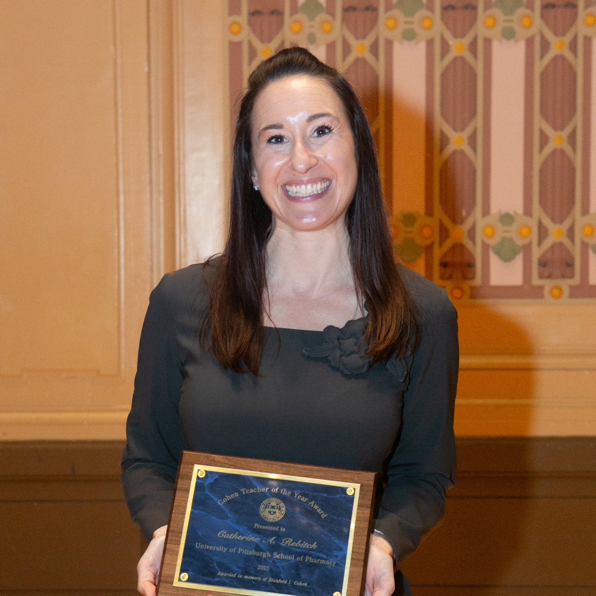 Congrats to Dr. Catherine Rebitch, Stanford I. Cohen Teacher of the Year!✨This award is given in memory of Mr. Stan Cohen, a role model pharmacist who was past president of Pitt’s Pharmacy Alumni Society &amp; a key volunteer who helped start the Annual Giving Fund Program at Pitt!
