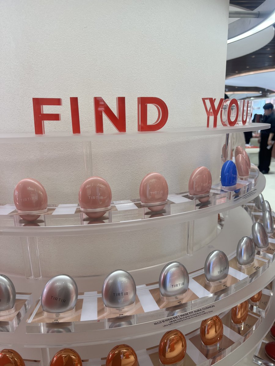 memoLoving's tweet image. 립 마스크&amp;amp;스크럽 내가 골라서 더 맘에 듬 쿠션도 마침 똑 떨어졌는데 사고 티르티르 플래그십 스토어 알차다 알차 ❣

#광고 #티르티르 #티르티르성수플래그십스토어 #티르티르성수 #쉐이드벨리