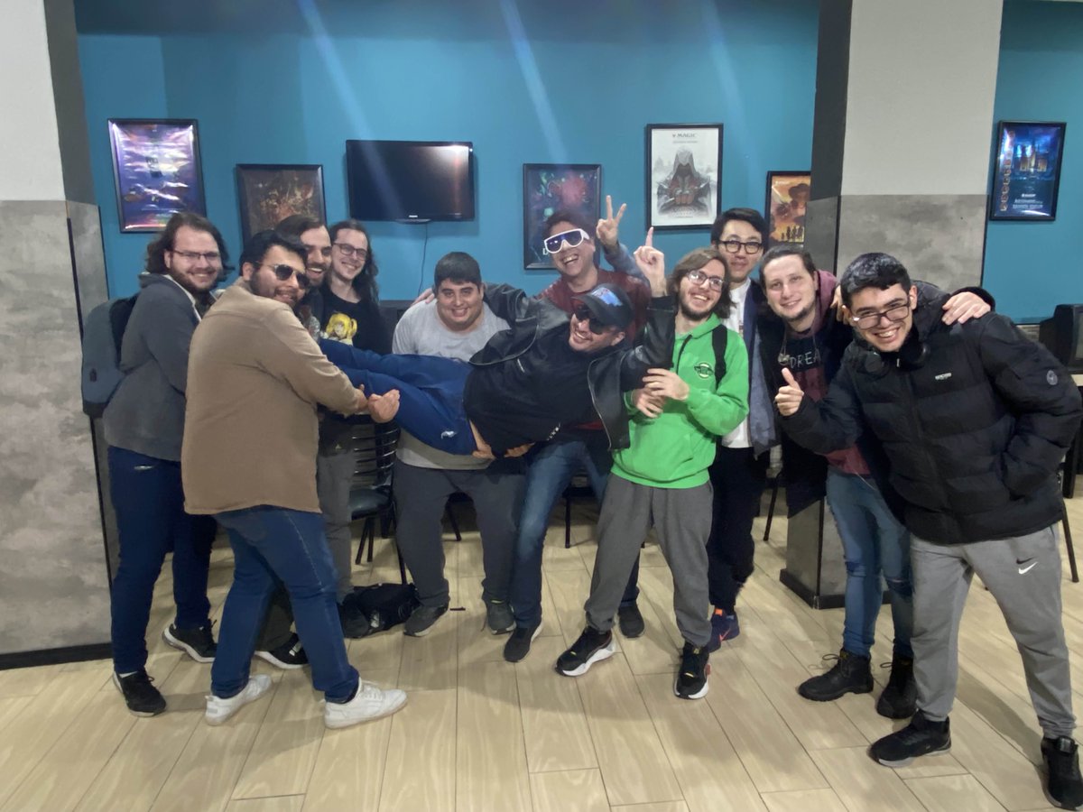 VAL | GBX (@dotorgbx) on Twitter photo Muchas gracias <a href="/ValquiriaGames/">Valquiria E-Sports🔜#Ragnarok2025🔥 🇦🇷</a> y <a href="/MateFGC/">DXO | Mate</a> por ayudarme con todo lo del viaje a baires son lo mas, ademas muchas gracias <a href="/Voltzu_27/">Voltzu</a> por tremenda organizacion de torneo junto con todos los otros TO.
Me encanto conocer a la comunidad de granblue en baires <3 los veo en Ragnarok 2025 Muchas gracias <a href="/ValquiriaGames/">Valquiria E-Sports🔜#Ragnarok2025🔥 🇦🇷</a> y <a href="/MateFGC/">DXO | Mate</a> por ayudarme con todo lo del viaje a baires son lo mas, ademas muchas gracias <a href="/Voltzu_27/">Voltzu</a> por tremenda organizacion de torneo junto con todos los otros TO.
Me encanto conocer a la comunidad de granblue en baires <3 los veo en Ragnarok 2025