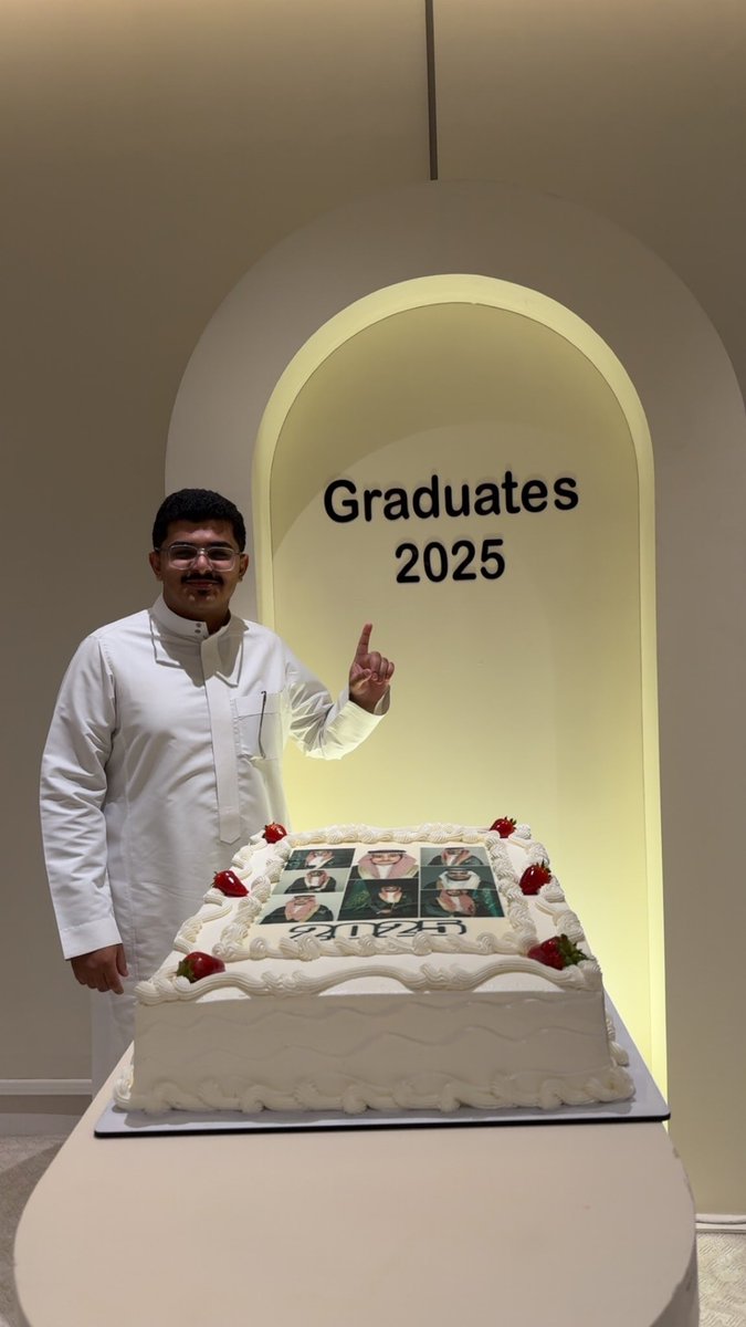 Almukhalfi tweet media