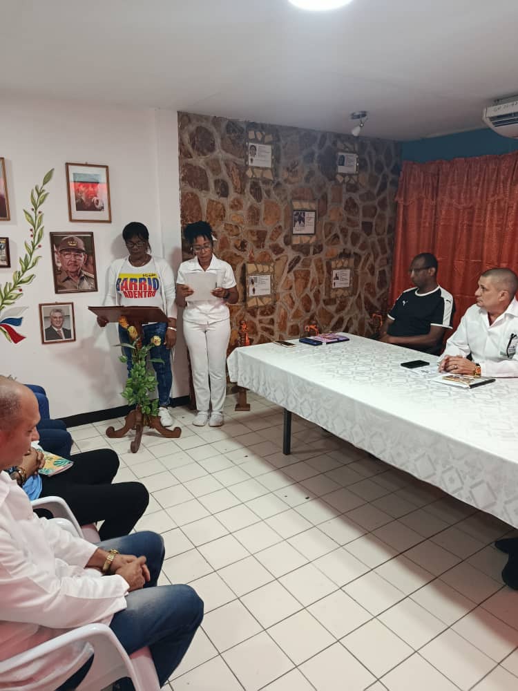 cubacooperaven's tweet photo. Se realiza acto de recibimiento a colaboradores de nuevo ingreso en la coordinación del estado Guárico. #CubaCoopera https://t.co/qRPF5zBGF4