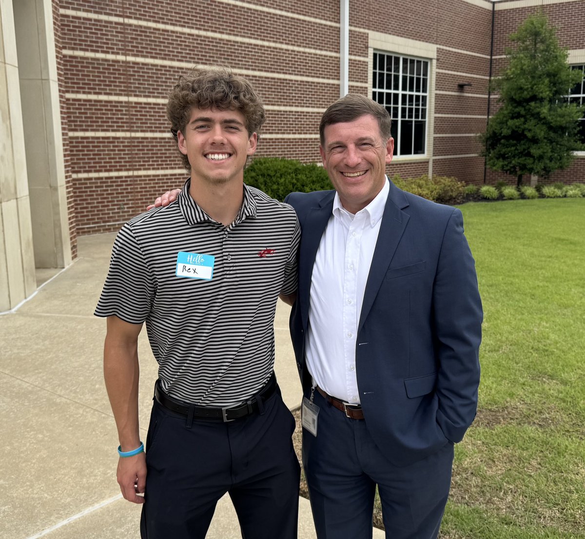 Russell Dyer (@drrusselldyer) on Twitter photo I enjoyed having Rex shadow me today. Rex graduated this year from Collierville & concentrated on Teaching as a Career. He has goals of being an elementary teacher and perhaps future principal. Good luck at <a href="/ClemsonUniv/">Clemson University</a> and come back to <a href="/cville_schools/">Collierville Schools</a> when you’re ready to work! I enjoyed having Rex shadow me today. Rex graduated this year from Collierville & concentrated on Teaching as a Career. He has goals of being an elementary teacher and perhaps future principal. Good luck at <a href="/ClemsonUniv/">Clemson University</a> and come back to <a href="/cville_schools/">Collierville Schools</a> when you’re ready to work!