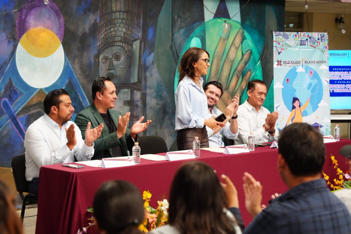 mtellov's tweet photo. Gracias a mi amigo Cristhian Martínez, presidente municipal de Tula, y a la rectora Irasema Linares por el recibimiento.

La convocatoria sigue abierta: https://t.co/ijapxrA7D9 https://t.co/sHF07WeKR2
