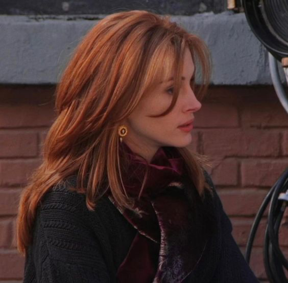 TheCinesthetic's tweet photo. julia roberts in friends (1997) https://t.co/Ei9NOx41Nf