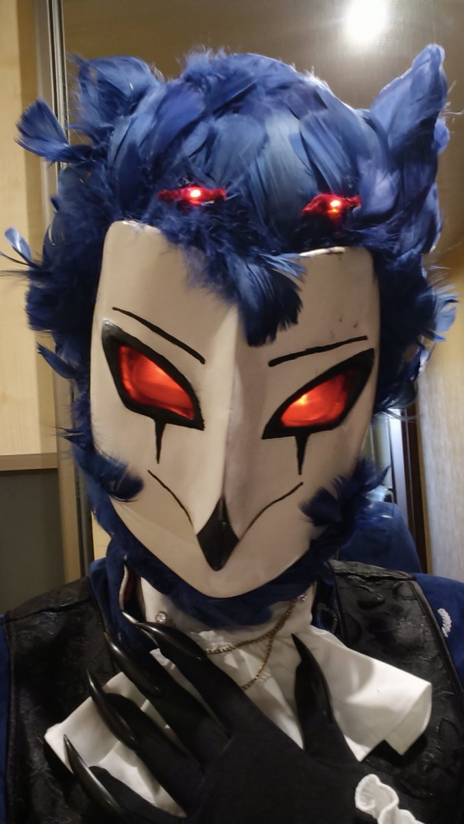 AlexeyShay's tweet image. It&apos;s glowing now)
#HelluvaBoss #Stolas #Cosplay