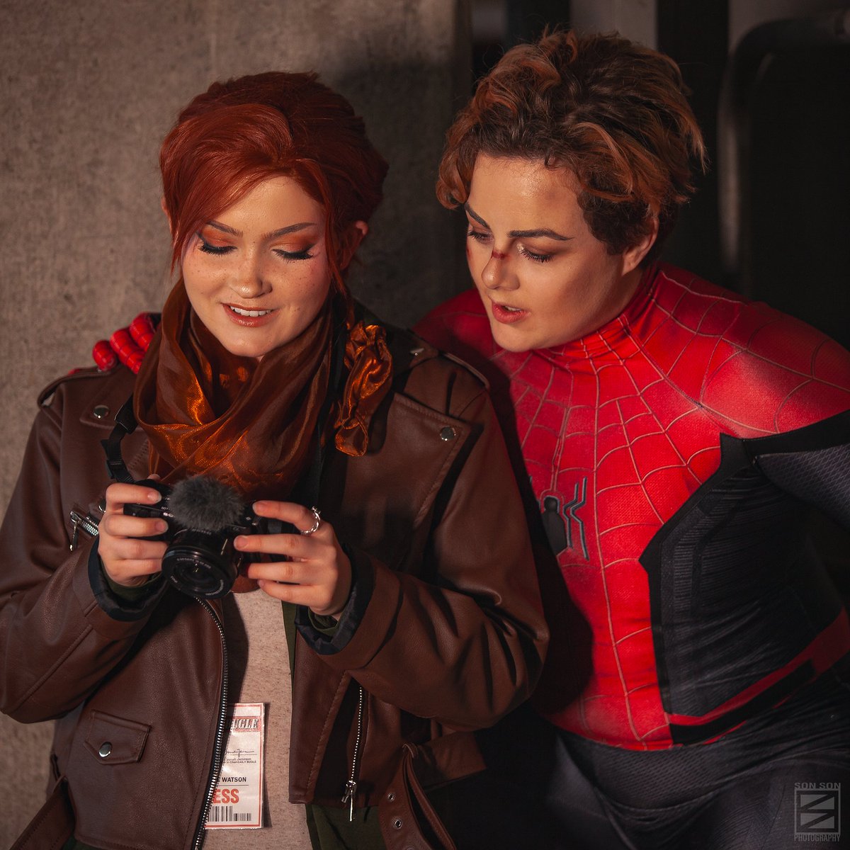 Who is attending <a href="/MCMComicCon/">MCM Comic Con</a> in London this weekend? Let me know your cosplay plans.

I'm planning to take photos, not sure where I'll be based, mostly all over the place 🤣

Cosplayers &amp; Characters:
Spider-Man: beyondbelieving
Mary Jane Watson: <a href="/opal_inkcosplay/">Abi ✨️</a>