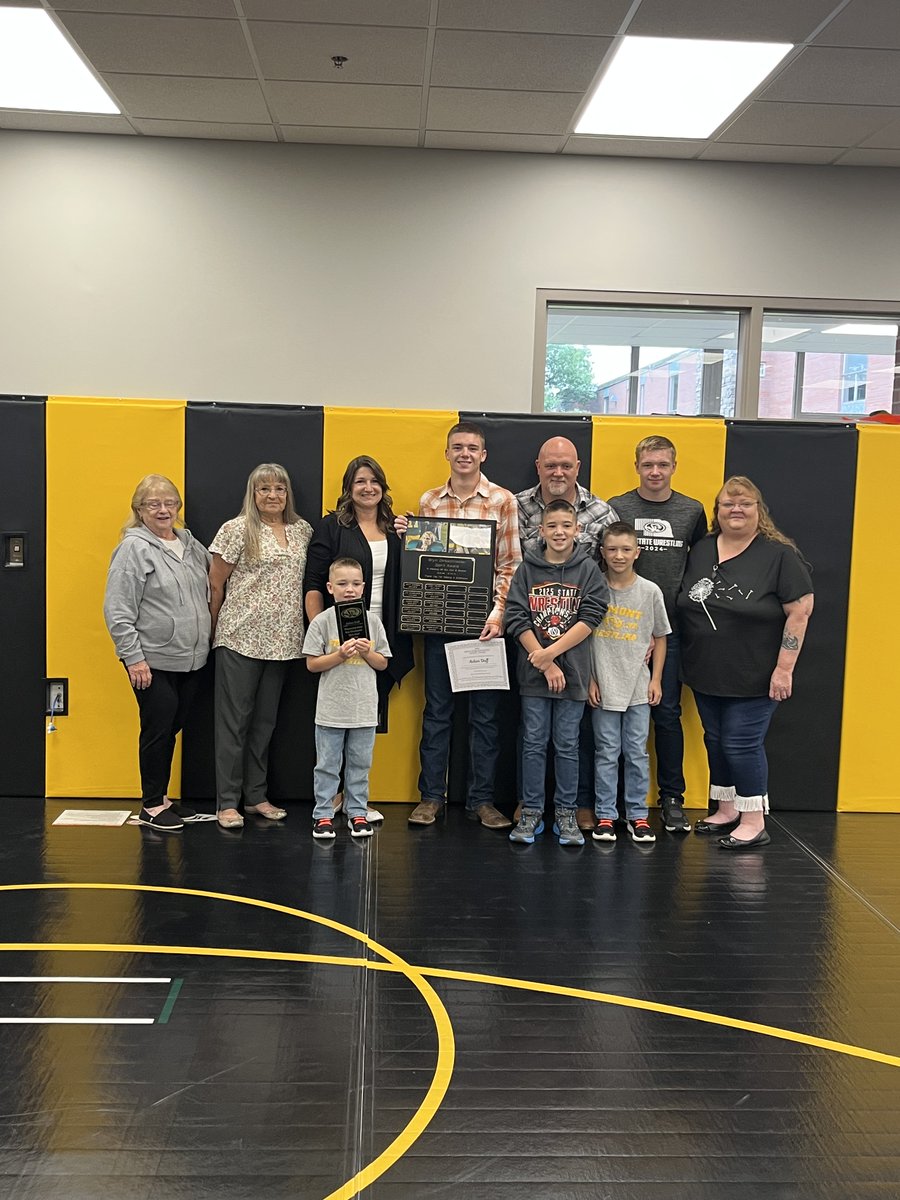 Congratulations to Aidan Duff on being named this year's Bryn Dirkschneider Spirit Award recipient.  <a href="/FHS_tigerfb/">Fremont Tiger Football</a> <a href="/benwilcox18/">Tiger Wrestling</a>