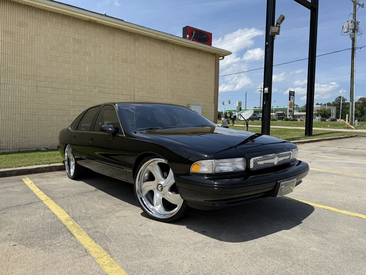 SonnyDetailing_'s tweet image. 1994 Impala SS
.
.
.
.
#BlesseedBySonny #Detailing #charlotte #impalass