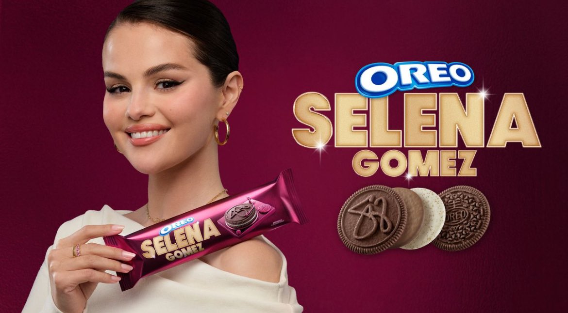 RyReid92's tweet photo. The highlight of 2025 will be @whoweekly discussing the Selena Gomez Oreo…make room in the freezer next to the Lady Gaga Oreo’s https://t.co/uPzqbCd9zd