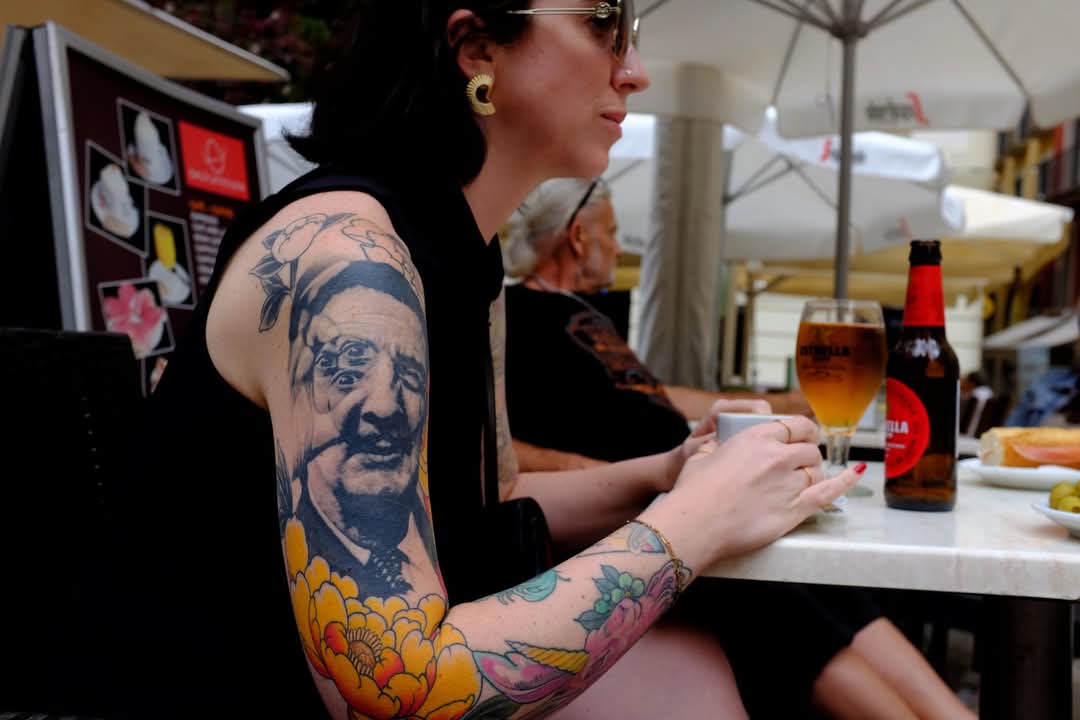 Dalícatessen, possiblement el bar amb els clients 
amb més passió  per Salvador Dalí, de tot el món. 
#Dalícatessen #Figueres
#Dalí #MuseuDalí 
#Museumcoffeebar 
#CafèdeMuseu 
@estrelladammcat
@begudesballo