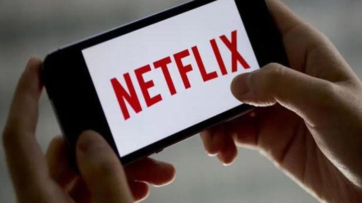 5habercom's tweet photo. Netflix'in Zirvesinde Tek Bir Yıldız: Aynı Oyuncuyla İki Dizi Birden Fırtına Estiriyor

Birce Akalay Netflix'i Salladı! İki Dizisiyle Aynı Anda Zirvede!

veya

Netflix'te Birce Akalay Fırtınası! "Mezarlık" ve "Kuş Uçuşu" ile Rekor Kırıyor! https://t.co/buonUpABHj