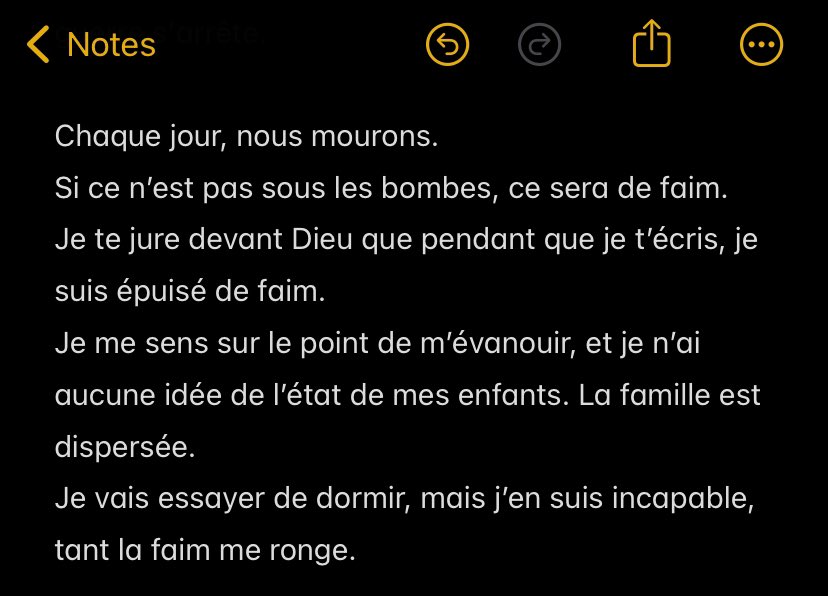 #updateSharaf

 Priez pour eux s'il vous plaît.

Le papa s'appelle Jamil (38 ans)
La maman s'appelle Riham (35 ans)
Et les petites filles s'appellent Eleen (13), Taleen (10) et Lareen (2 ans)

La discussion que j'ai pu avoir avec Jamil hier :