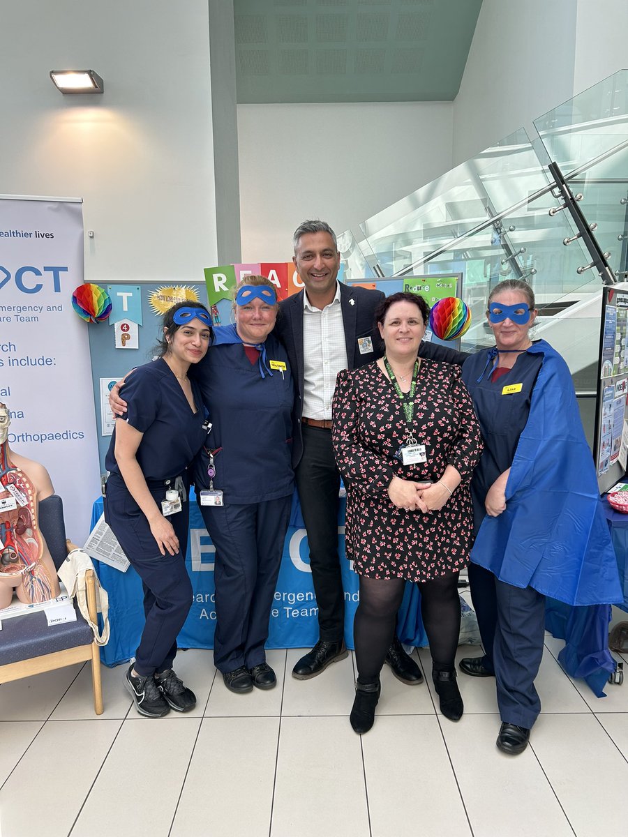 Dhruv Parekh (@drdhruvparekh) on Twitter photo Celebrating Clinical Trials Day with our amazing research teams and patients <a href="/uhbtrust/">University Hospitals Birmingham</a> <a href="/UHBResearch/">UHB Research</a> <a href="/NIHRresearch/">National Institute for Health and Care Research</a> <a href="/NIHRrdn/">NIHR Research Delivery Network</a> <a href="/NIHRtakepart/">Be Part of Research</a> Celebrating Clinical Trials Day with our amazing research teams and patients <a href="/uhbtrust/">University Hospitals Birmingham</a> <a href="/UHBResearch/">UHB Research</a> <a href="/NIHRresearch/">National Institute for Health and Care Research</a> <a href="/NIHRrdn/">NIHR Research Delivery Network</a> <a href="/NIHRtakepart/">Be Part of Research</a>