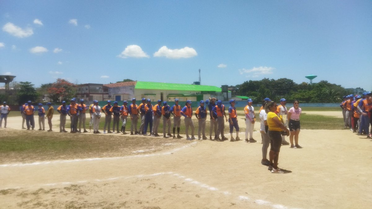 Los Ganaderos de Sancti-Spiritus ganaron la Serie Provincial de Béisbol Primera Categoría en la provincia de Sancti-Spiritus al vencer en el partido final 10x3 a los Tabaqueros de Cabaiguan. Es el título número 16 en la historia para este equipo maximo ganador de este campeonato.