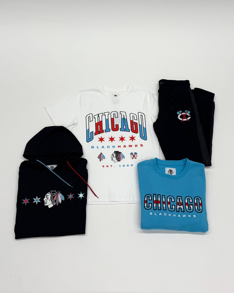 from winter to fake spring to summer, our Four Stars collection has something for every day in the Windy City!🏙️

shop now🛍️ ➡︎ blackhawks.tbits.me/trk/FourStarsC…