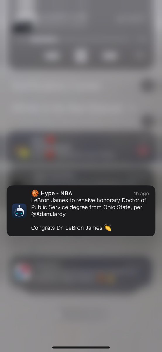 thehunterpence's tweet photo. Weβre giving out Mickey Mouse degrees now? Anything for the second greatest of all time! #LeMickey https://t.co/YB3Ww3Tquo