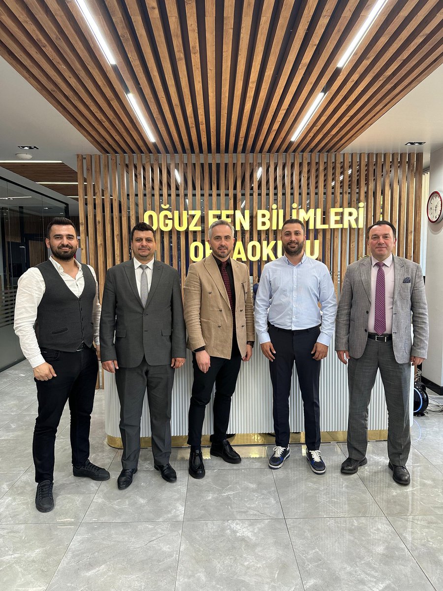 Argedu Eğitim &amp; Oğuz Fen Bilimleri Ortaokulu

Oğuz Fen Bilimleri Kurucusu Serkan Erentürk Bey'e misafirperverliklerinden dolayı şükranlarımızı sunar, yeni eğitim-öğretim yılında kurumumuza ve öğrencilerimize hayırlı uğurlu olsun dileklerimizi iletiriz.
#argedu #oguzfenbilimleri