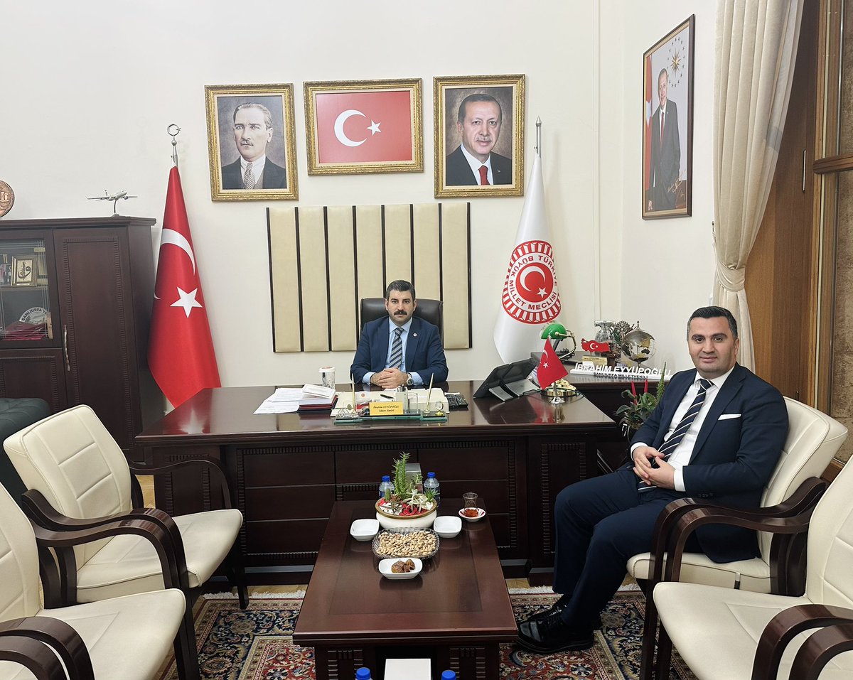 Veysel Sevinç (@veyselsevinc) on Twitter photo TBMM İdare Amiri ve AK Parti Şanlıurfa Milletvekilimiz Sayın <a href="/ibrahimeyyupogl/">Av.İbrahim EYYÜPOĞLU</a> ’nu ziyaret ettik. Misafirperverliği ve hoş sohbeti için kıymetli vekilimize teşekkür ediyor, çalışmalarında kolaylıklar diliyorum. TBMM İdare Amiri ve AK Parti Şanlıurfa Milletvekilimiz Sayın <a href="/ibrahimeyyupogl/">Av.İbrahim EYYÜPOĞLU</a> ’nu ziyaret ettik. Misafirperverliği ve hoş sohbeti için kıymetli vekilimize teşekkür ediyor, çalışmalarında kolaylıklar diliyorum.