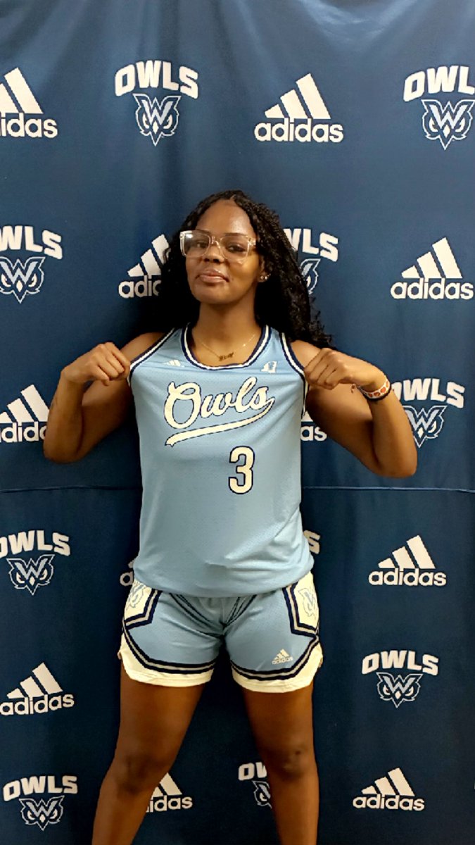 trinity0763's tweet photo. Let’s work 3 💙🩶
#GoOwls 
@evgeeker 
@TheW_WBB https://t.co/MlZuypFBZg