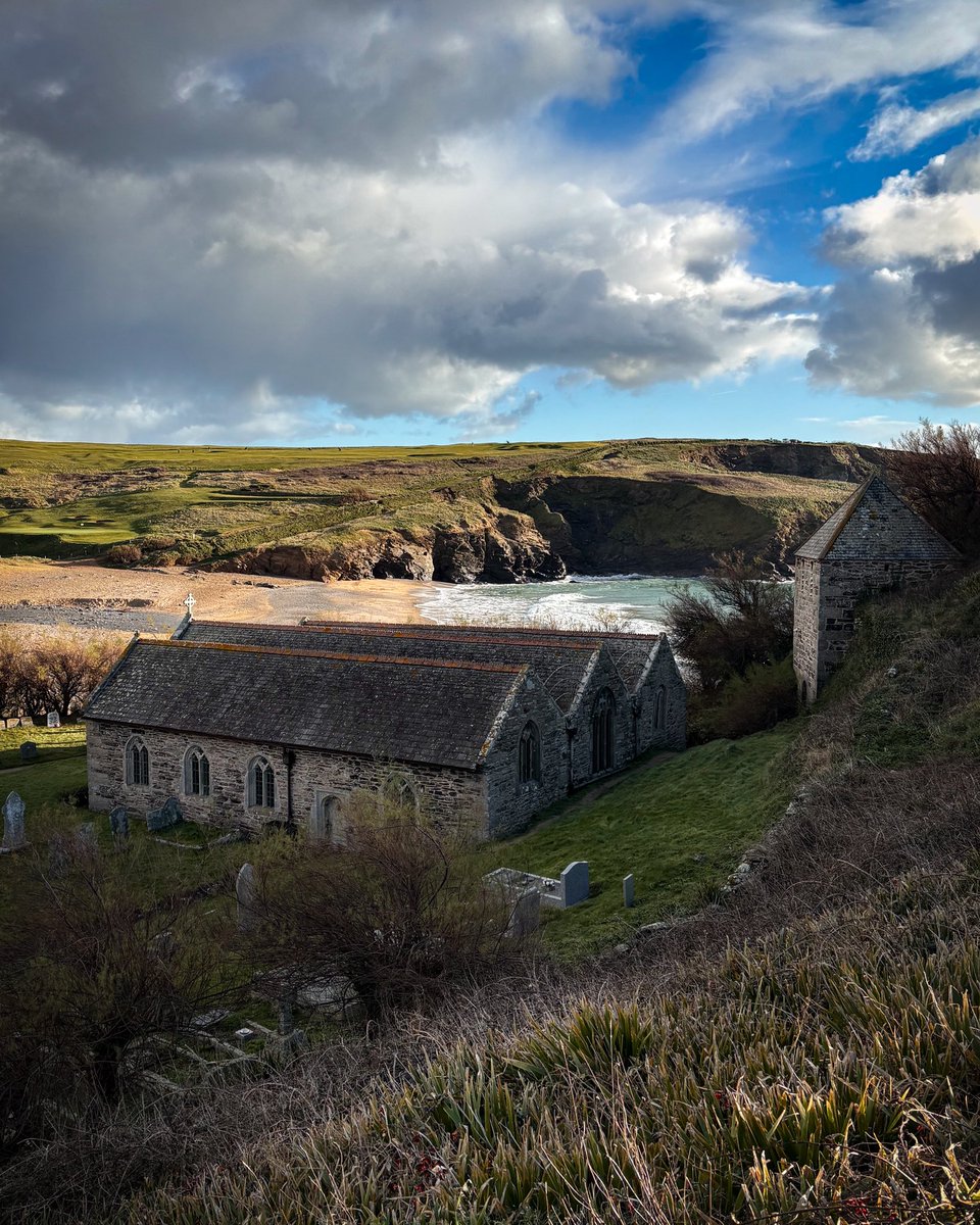 lukejsherlock's tweet image. Gunwalloe, Cornwall. The Church of the Storms: