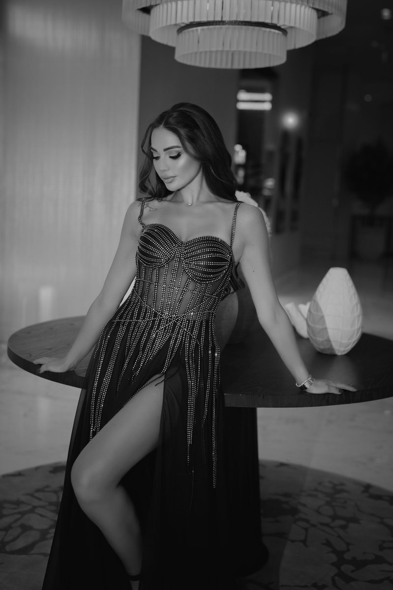 “Wish I could rewind to the black-and-white days. #Nostalgia”
#dalidakhalil