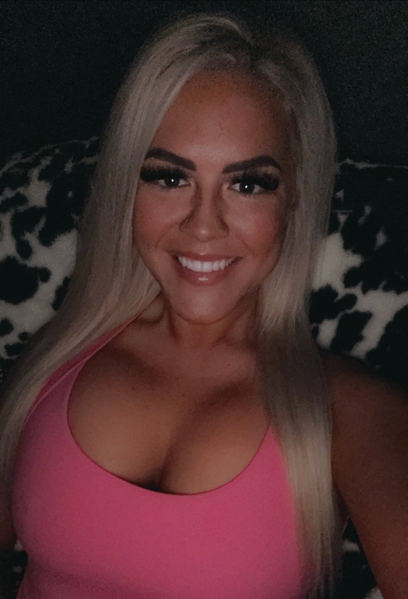 say yes for my 🍒 pics in ur dms