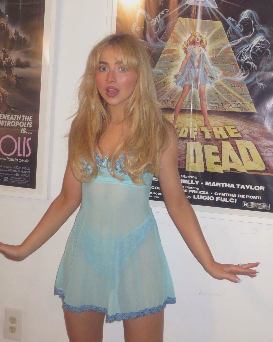 CherryBBombXO's tweet image. Poster girl 🍒