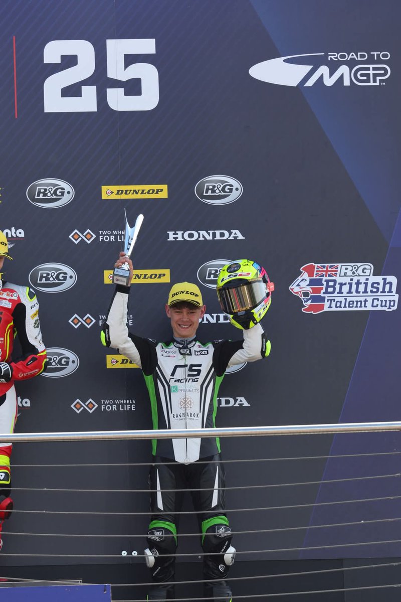 On Sunday fresh from the podium Lincolnshire Harrison Mackay Racing HMR  #61 joined Leah Halsey for a Chat about his weekend and his career so far.

Give it a watch below;
youtu.be/gyy1ziM8qoM?si…

Harrison got on the podium for the first time in