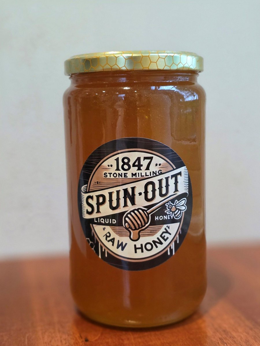 1847flours's tweet photo. Just in time for World Bee Day 🐝🍯

 Our Spun Out Honey is raw, unpasteurized &amp; harvested from wildflowers on our farm. No blending, no filtering—just pure Ontario No. 1 White honey, smooth &amp; naturally sweet. 

Buy online: https://t.co/7qwHY8TPXt

 #WorldBeeDay #OntarioHoney https://t.co/l6OuLR1Rk2