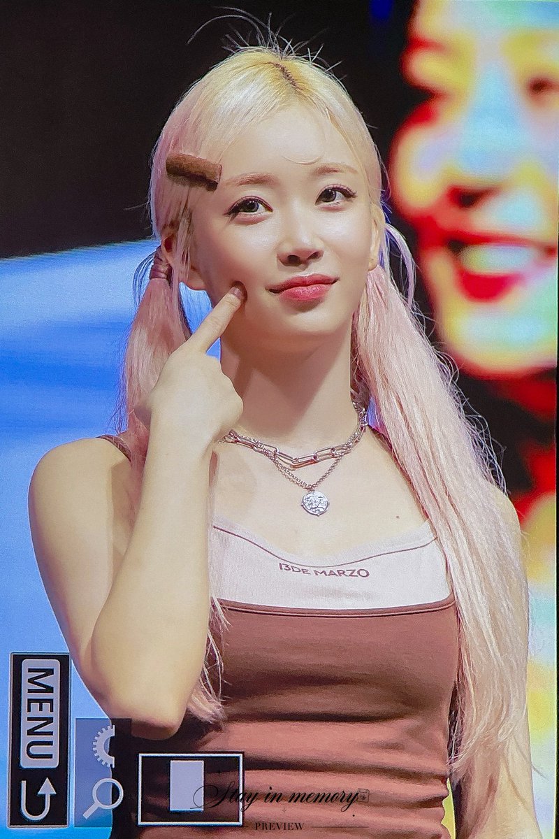 STAYINMEMORY's tweet photo. 250520

🙄

#STAYC #스테이씨 #SUMIN #수민
@STAYC_official https://t.co/wujBBtbrUV