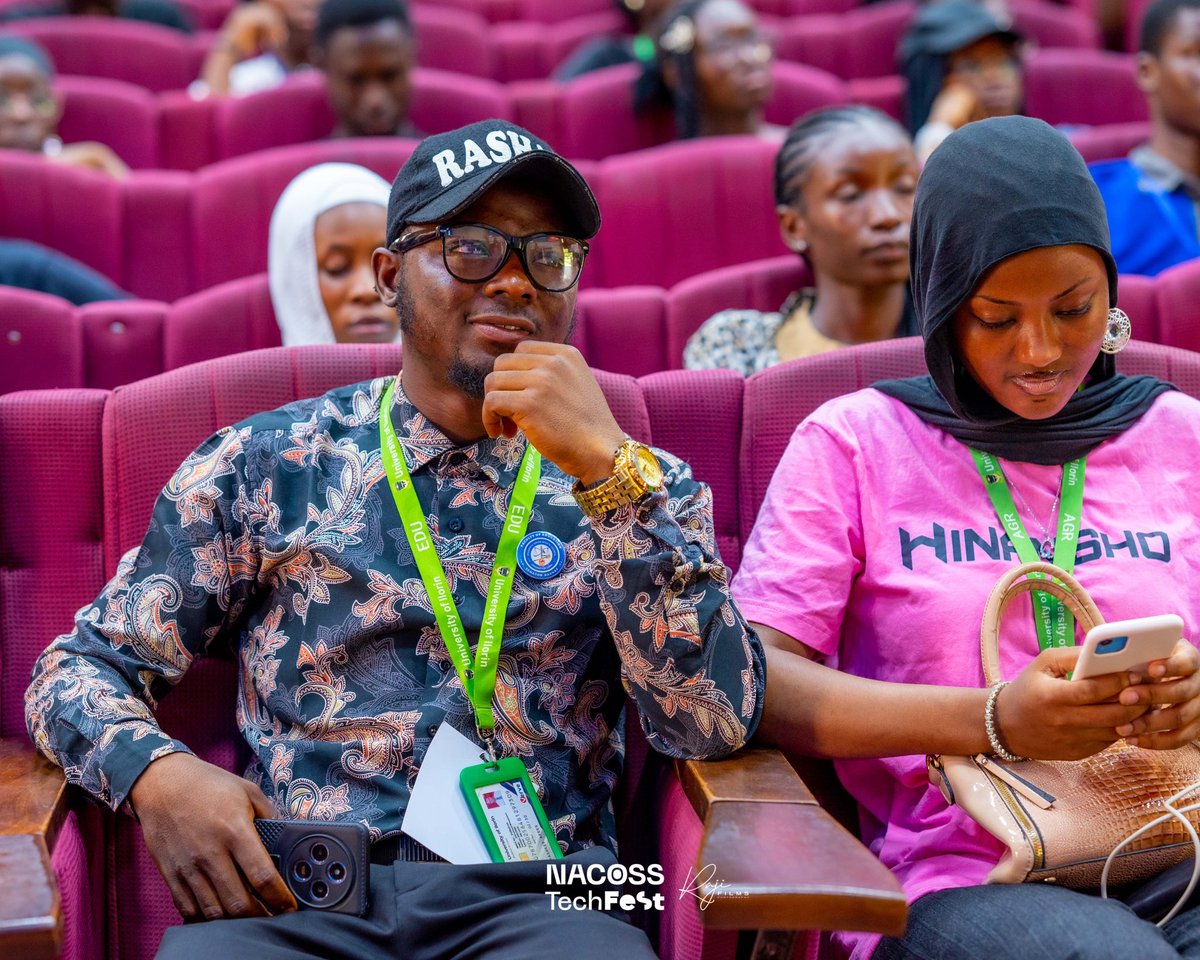 NACOSS_UIL's tweet image. What’s an event without the people who make it whole?🫠

To every person who showed up, stayed engaged, asked questions, and connected —you were the real energy!😍🔥🔥🔥

#NACOSSTechfest 
#TechForGood 
#NACOSSSYNC 
#NACOSSUnilorin