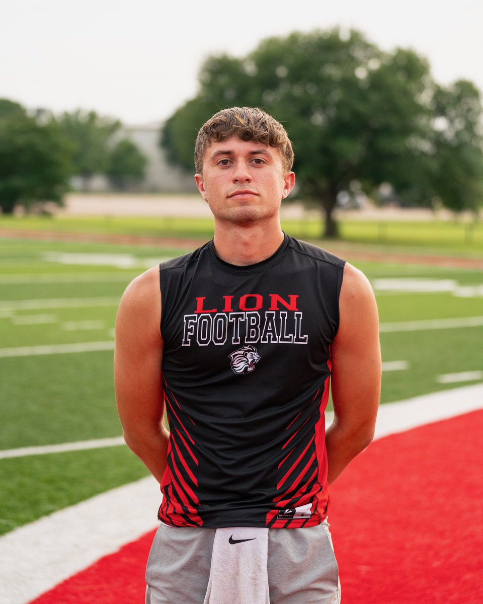 2026 Central Texas Christian QB Cooper Smith will be one of the best returning QBs in TAPPS D4 next season. 

The 6’2 athlete has been the gunslinger for the Lions the past couple of years and will bring a that experience into his senior year.

A big arm combined with great touch