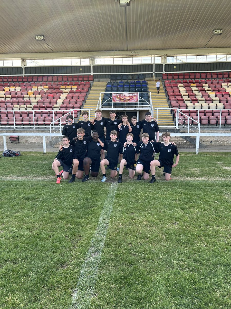 Clare Nicholson (@clare_rugby_do) on Twitter photo Another great afternoon with <a href="/clydeview_a/">Clydeview Academy</a> at <a href="/BurnbraeBull/">West of Scotland Rugby</a> even better with the lovely weather π Another great afternoon with <a href="/clydeview_a/">Clydeview Academy</a> at <a href="/BurnbraeBull/">West of Scotland Rugby</a> even better with the lovely weather π